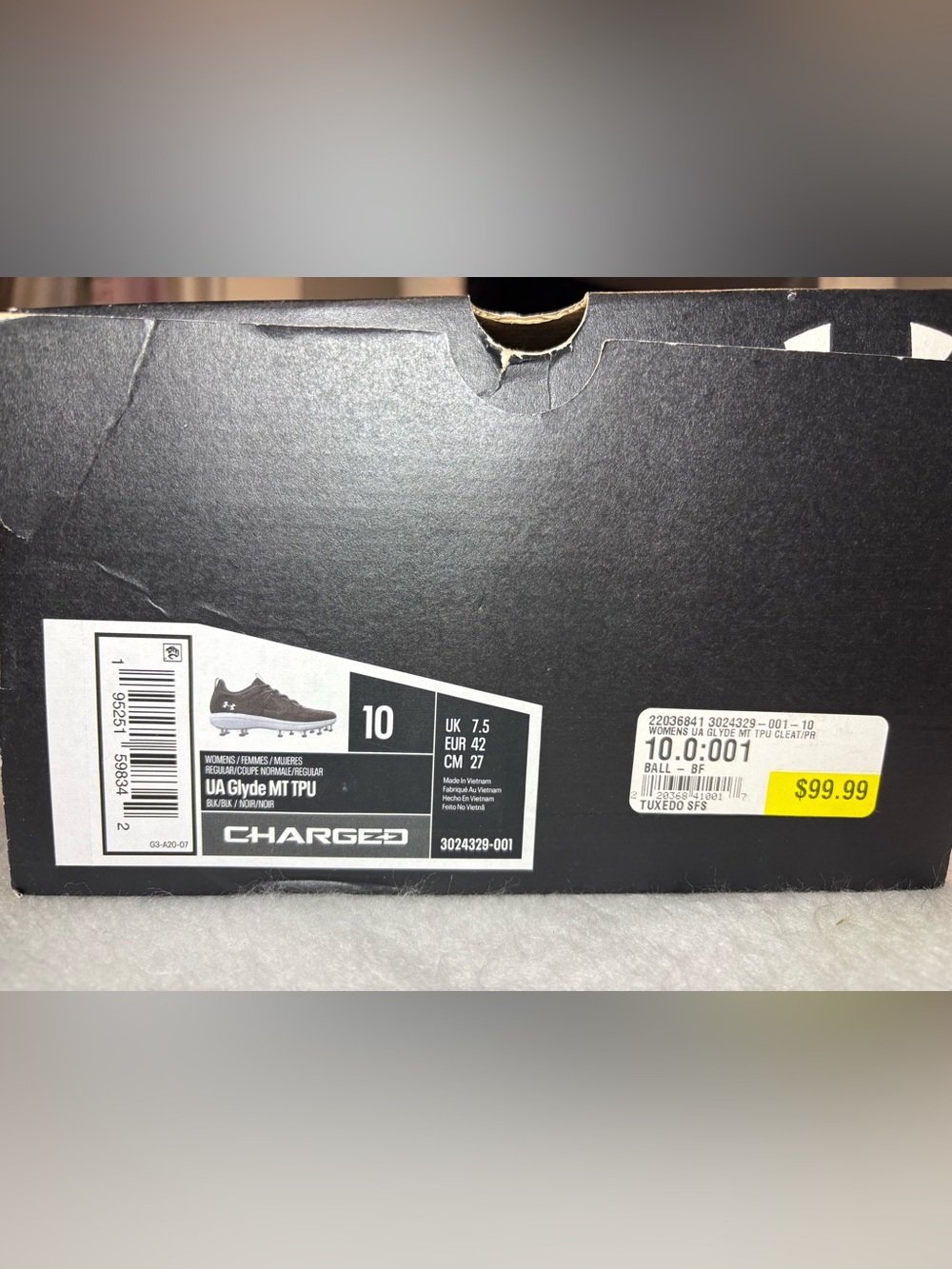Under Armour Black and White Baseball Cleats - Picture 6 of 6